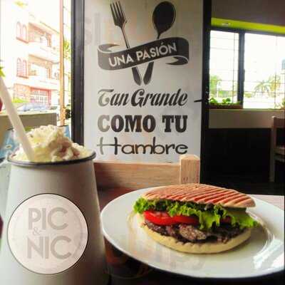 Pic & Nic Sandwicheria café, Puerto Vallarta